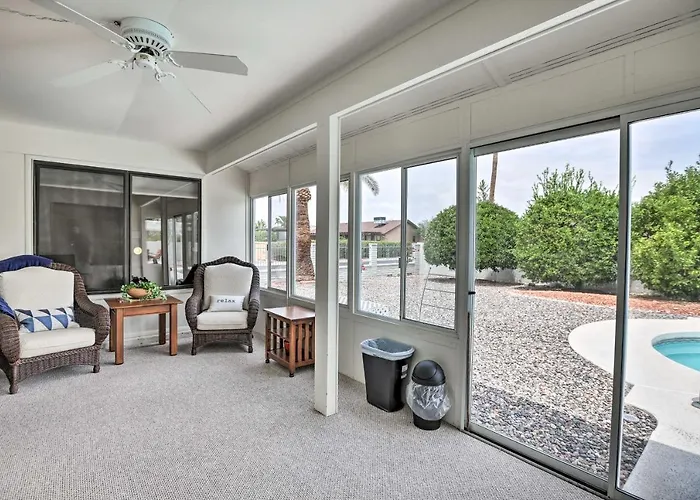 1 Mi To Golf! Family-friendly Sun West Holiday home
